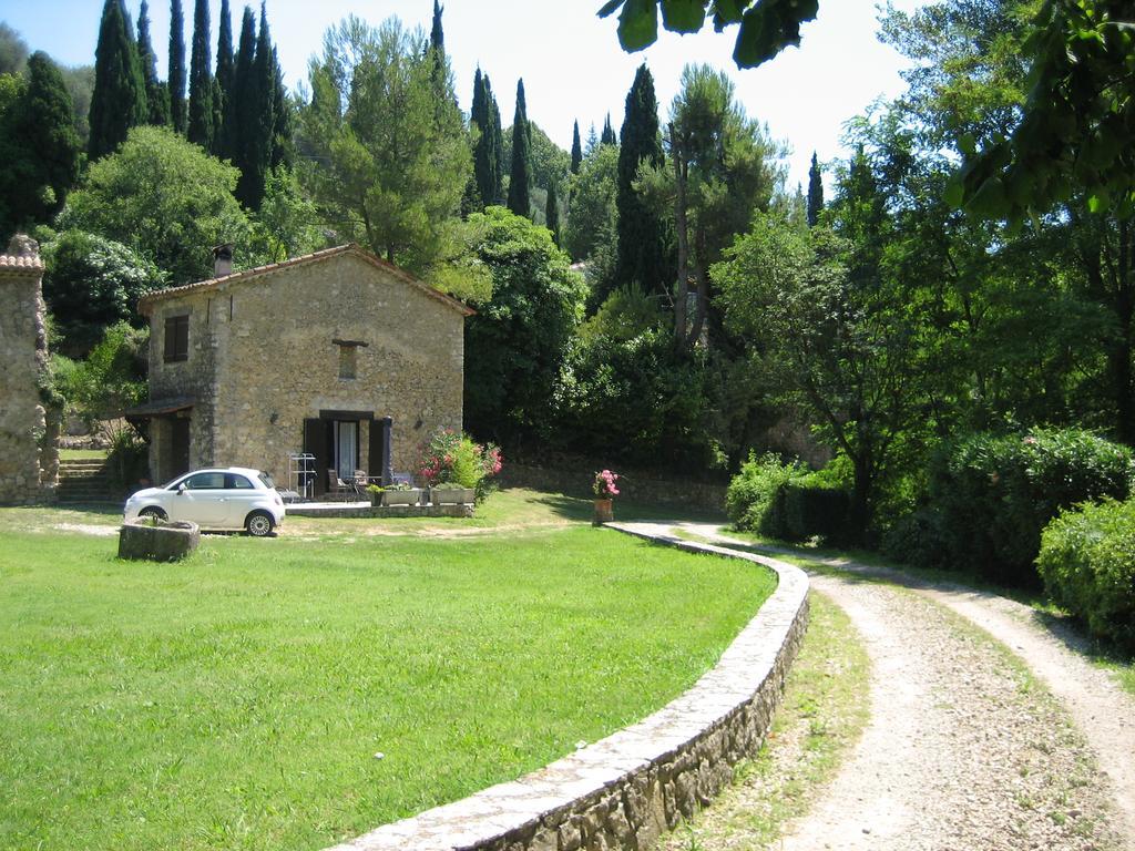 Moulin Des Eaux Vives Hotel Grasse Buitenkant foto